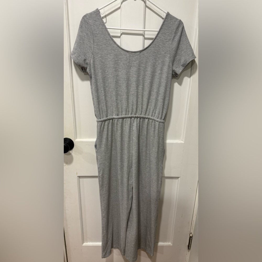 Women’s Gilli Jumpsuit - Picture 3 of 5